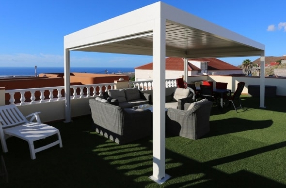 pergola bioclimatica di design