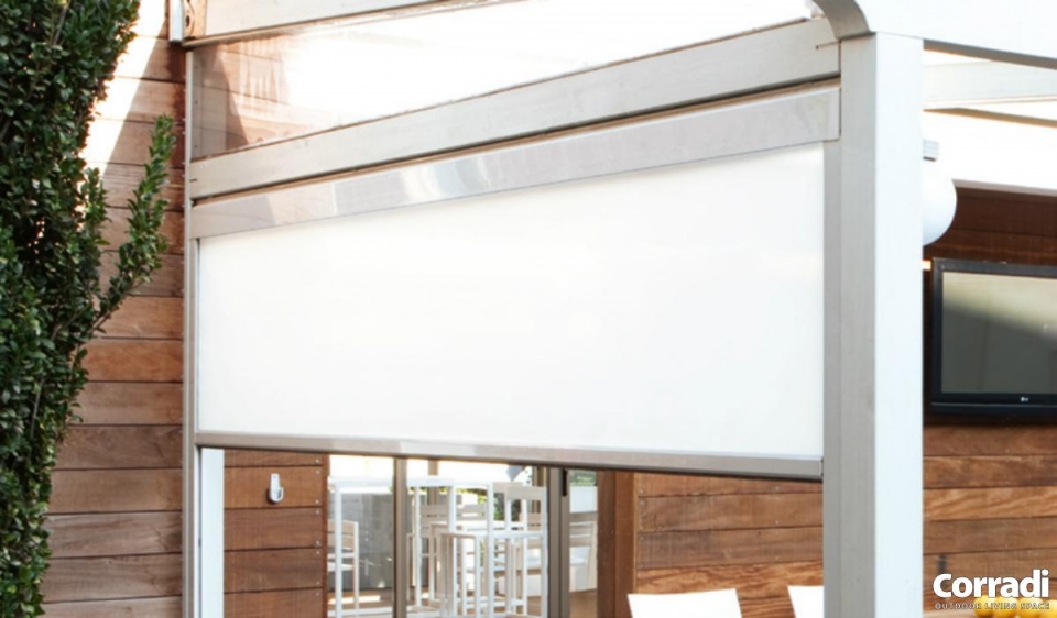 Esempio di sistema di chiusura per portici