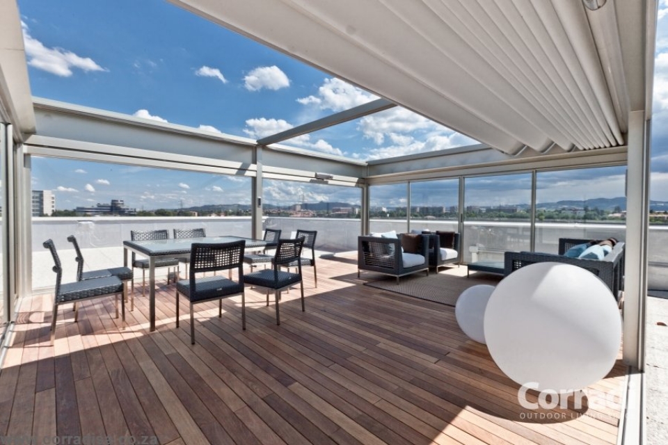 pergotenda per esterno attività commerciale